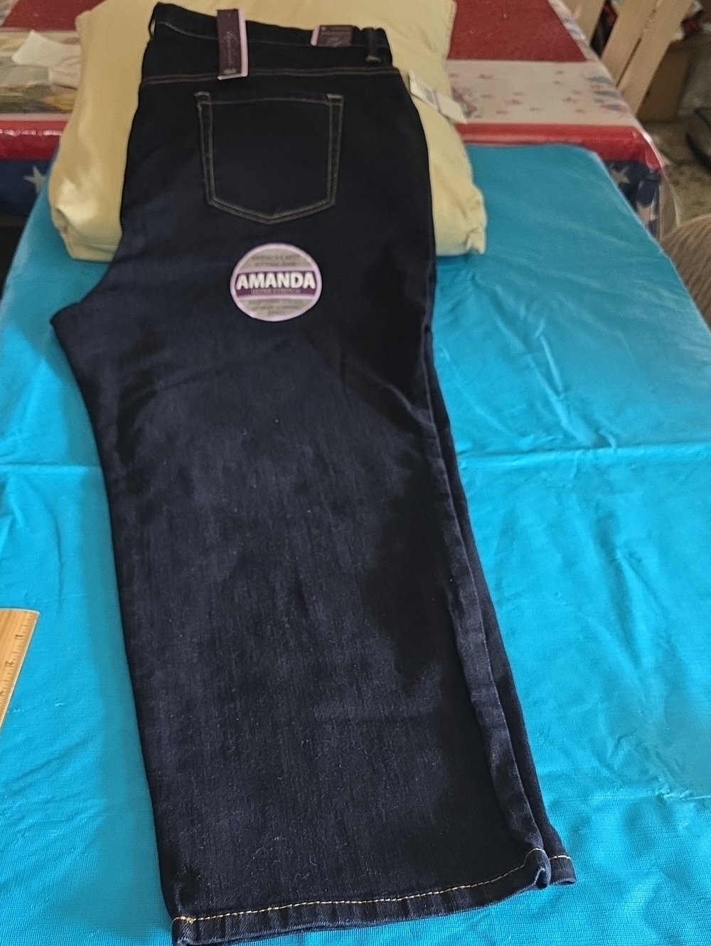 Amanda Dark Wash Jeans - Dark Blue Gloria Vanderbilt Size 22s NWT